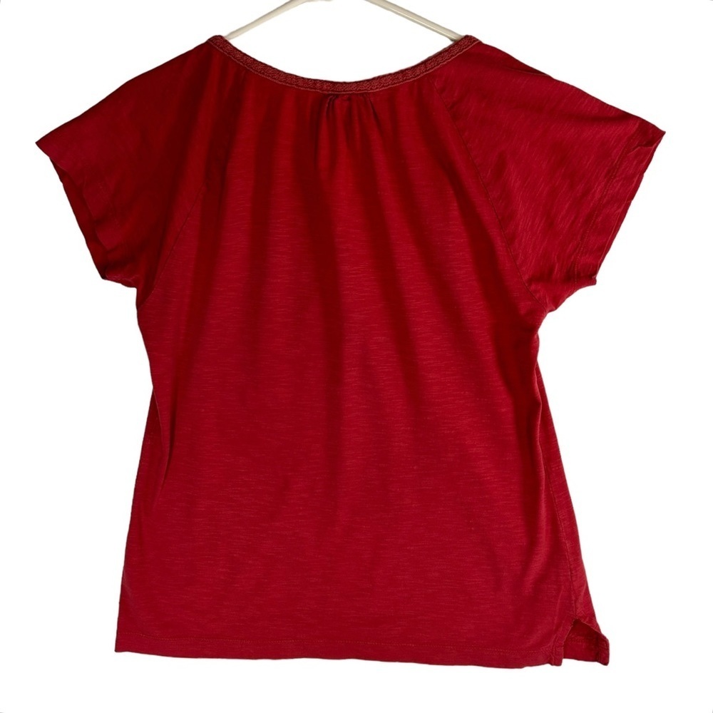 Eddie Bauer Women's Size M Soft Red Embroidered Keyhole Neck Short Sleeve Top - Picture 2 of 7